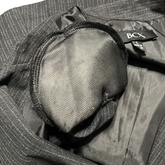 Black Blazer Jacket Junior’s Large Pin Stripes Single Button Business Career BCX - Picture 7 of 9